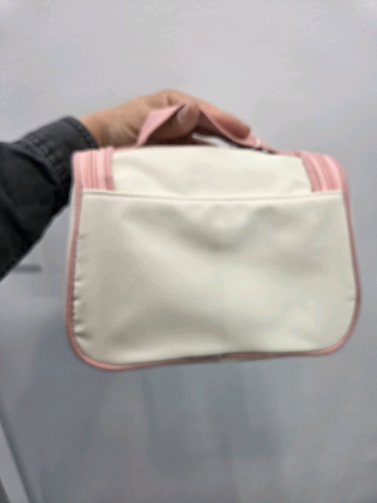 산리오 헬로키티 파우치,여행용 화장품 가방 이미지