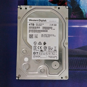 WD Ultrastar 4TB DC HC310 SATA HDD 이미지