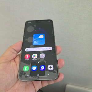 갤럭시 S23FE 블랙 256기가 액정새상품 팔아요~ 이미지