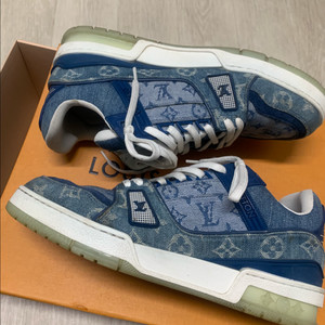 루이비통 데님 모노그램 스니커즈 260 이미지