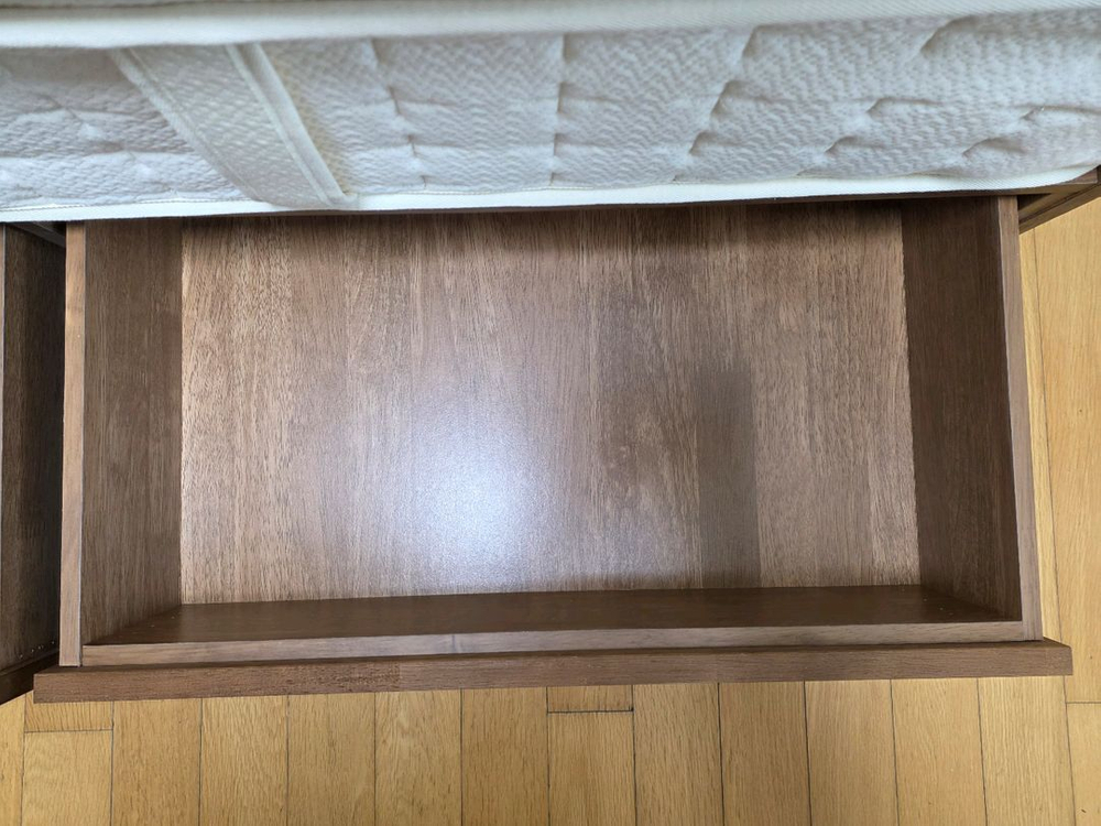 잉글랜더 템바보드 원목 프레임 & 지누스 키스톤 매트리스 침대 세트 이미지