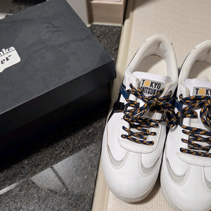 오니츠카타이거 265사이즈 운동화~ 남성 오니츠카타이거 이미지