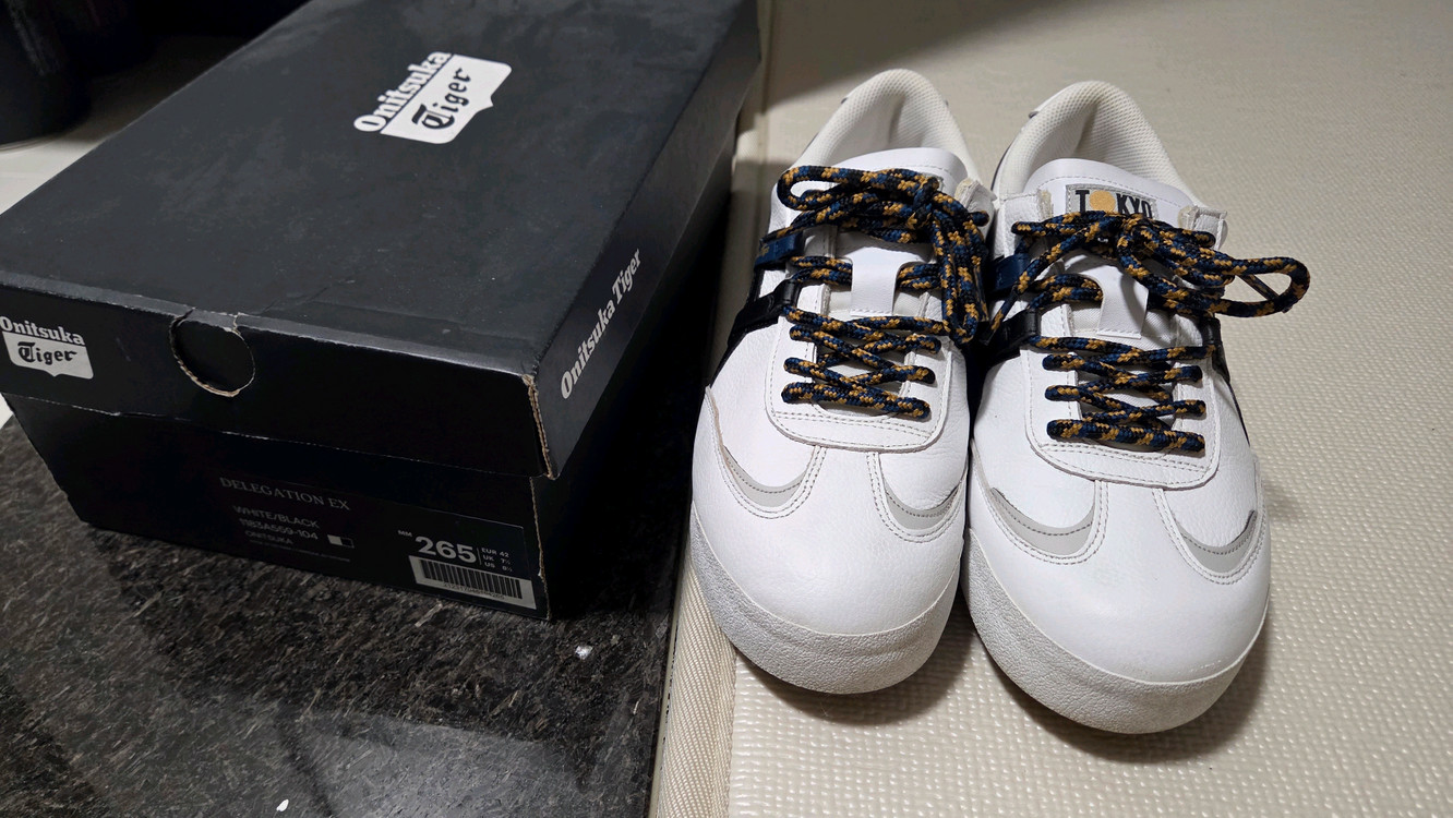 오니츠카타이거 265사이즈 운동화~ 남성 오니츠카타이거 이미지