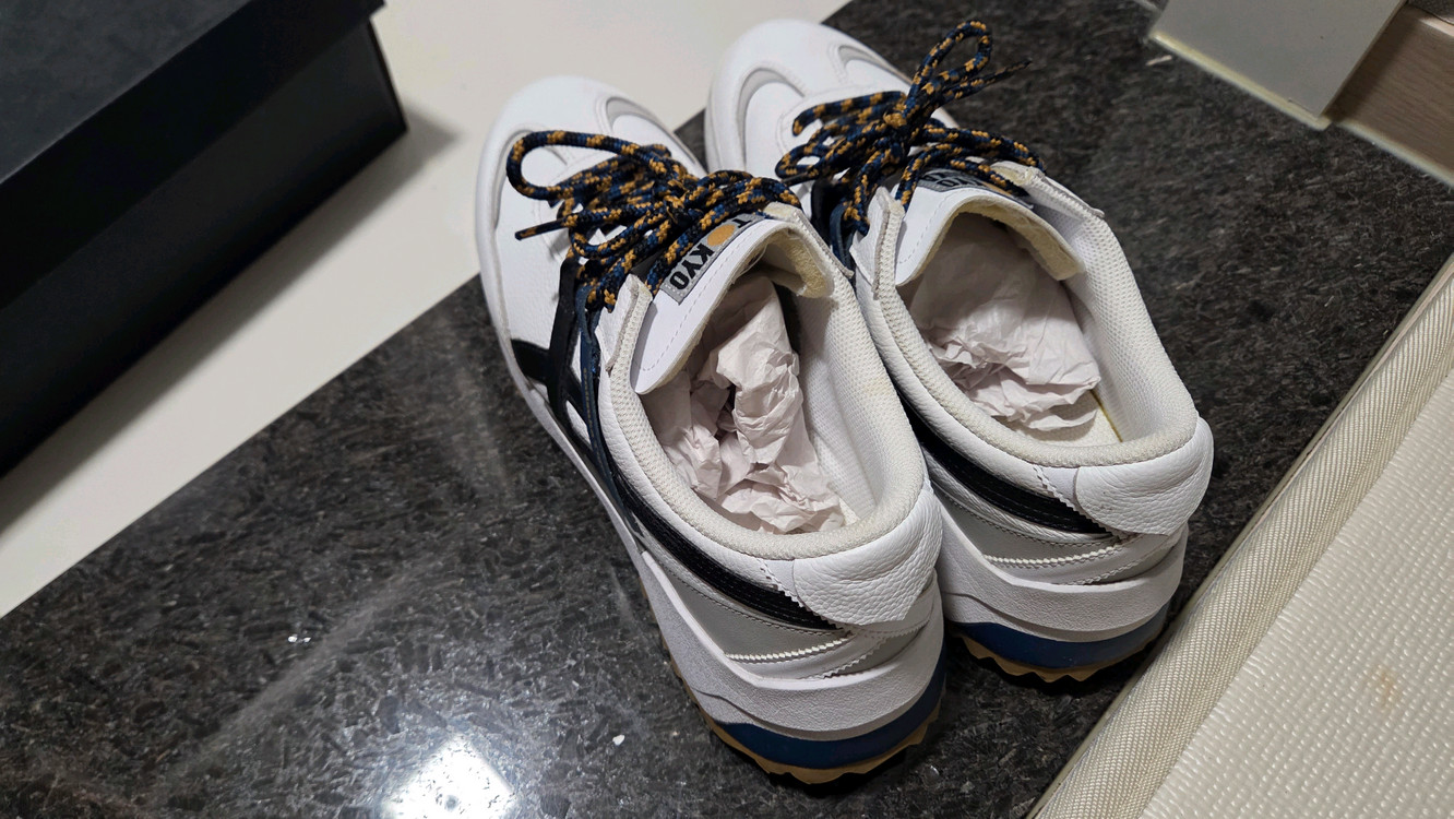 오니츠카타이거 265사이즈 운동화~ 남성 오니츠카타이거 이미지