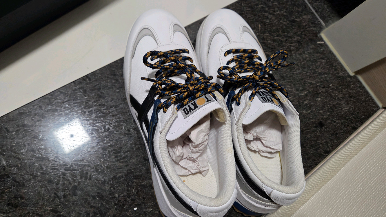 오니츠카타이거 265사이즈 운동화~ 남성 오니츠카타이거 이미지