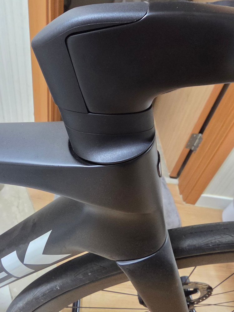 트렉 마돈 SL5 8세대(+울테그라DI2) M사이즈 이미지