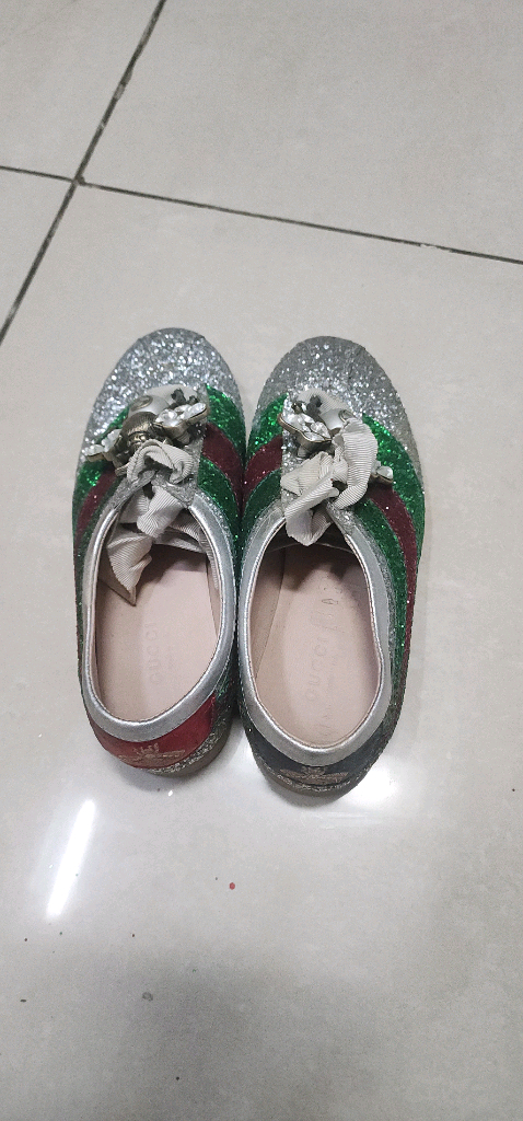 구찌 여성 글러터 스니커즈 35사이즈 이미지