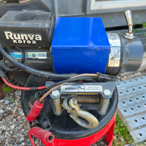 1톤차량용미니크레인 이미지