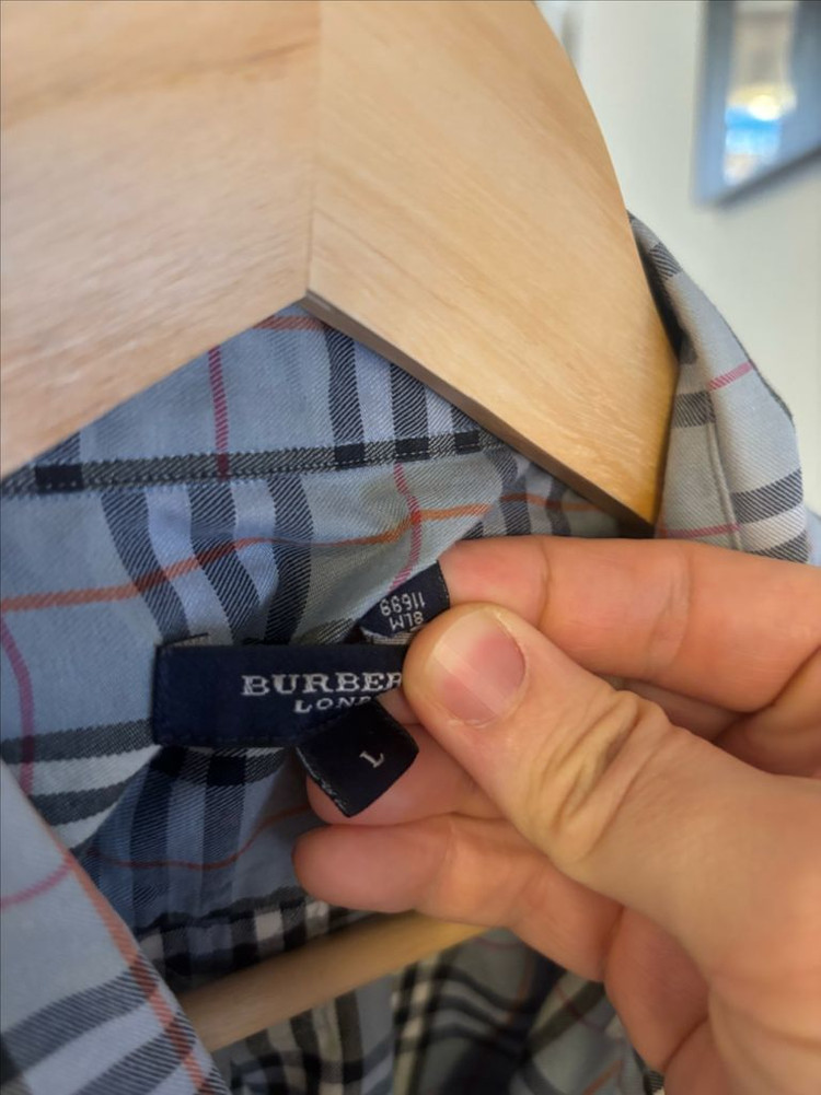 버버리 체크 반팔 셔츠 이미지