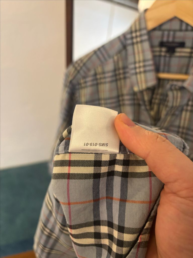 버버리 체크 반팔 셔츠 이미지