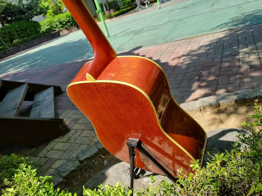 한국산 크래프터 탑솔리드 기타 KD-10 통기타 이미지