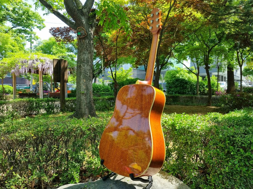 한국산 크래프터 탑솔리드 기타 KD-10 통기타 이미지