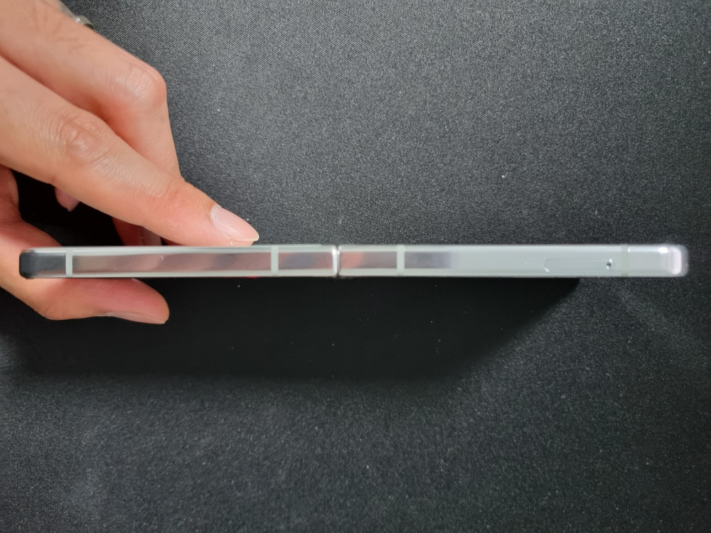 SS급) 갤럭시Z 플립5 512G 이미지