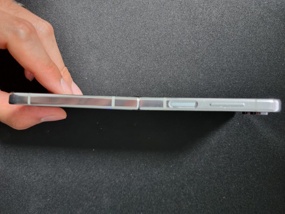 SS급) 갤럭시Z 플립5 512G 이미지