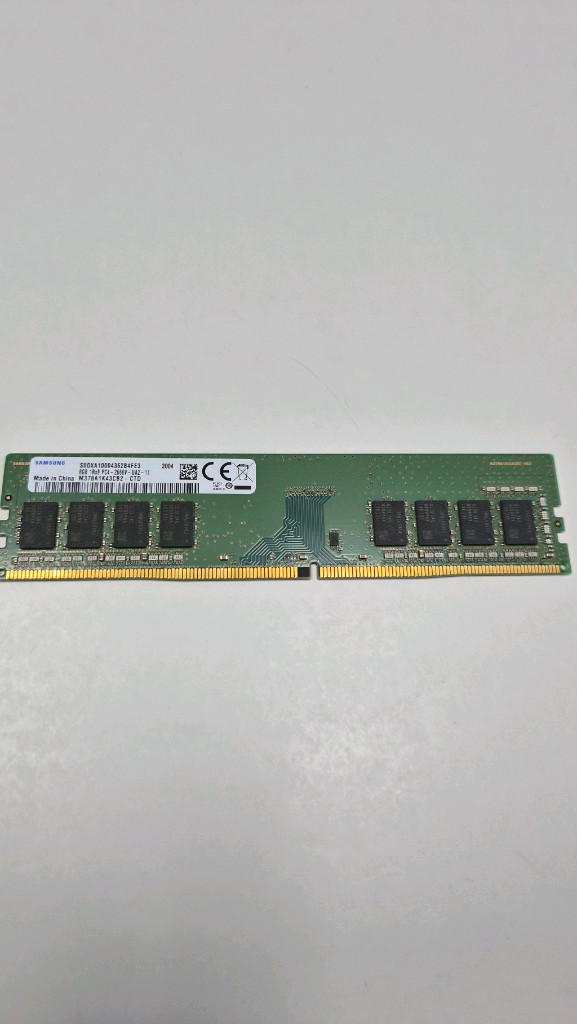삼성 DDR4 8GB 램 이미지