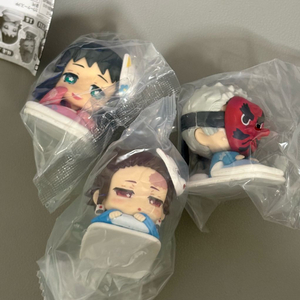 귀멸의 칼날 오네무탄 귀칼 탄지로 마코모 우로코다키 이미지