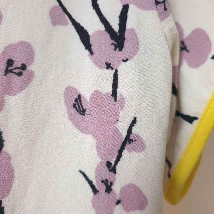 명품 MARNI 마르니 아카이브 실크 벚꽃패턴 날개소매 블라우스 이미지