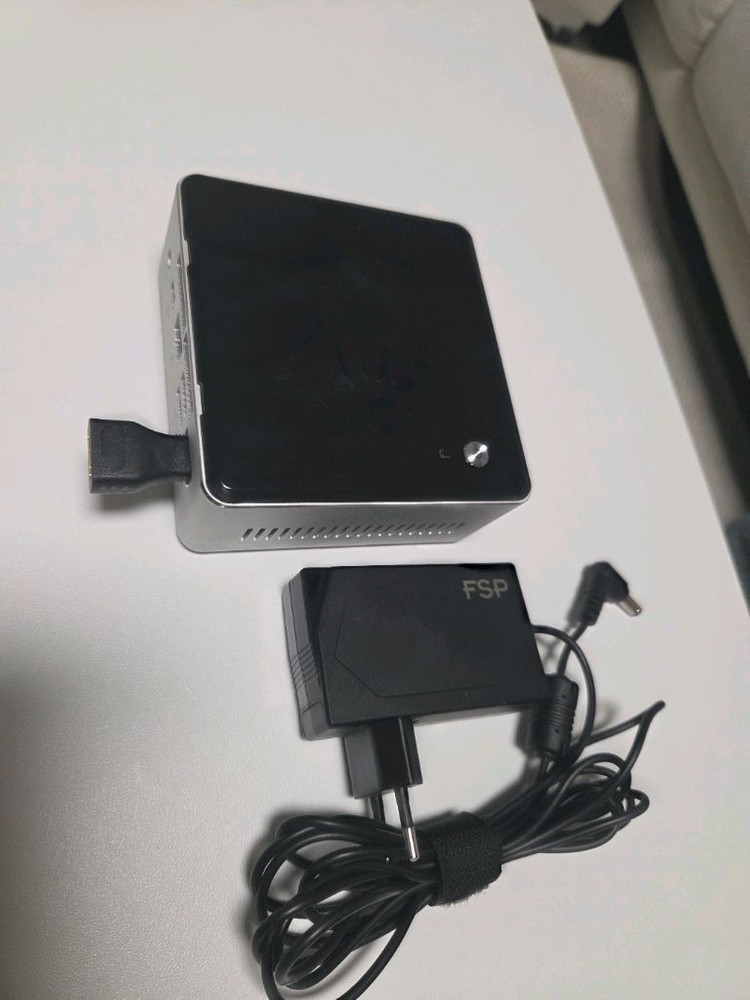 인텔 NUC NUC5i3RYH 미니 PC 8g/256g 이미지