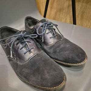 존바바토스 옥스포드 스웨이드 슈즈 265 판매합니다 이미지