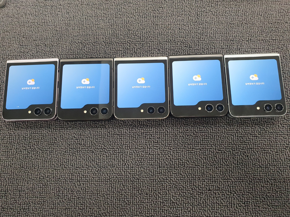 S급 판매 갤럭시Z플립5 색상 공기계 F731 중고폰 할인가능 이미지