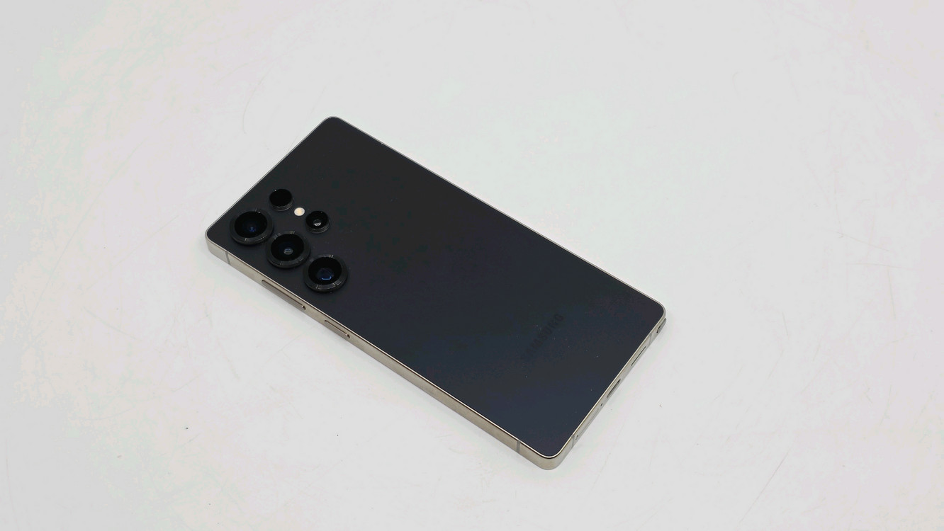 삼성 갤럭시S25 울트라 512GB 티타늄 블랙 자급제 중고폰 이미지