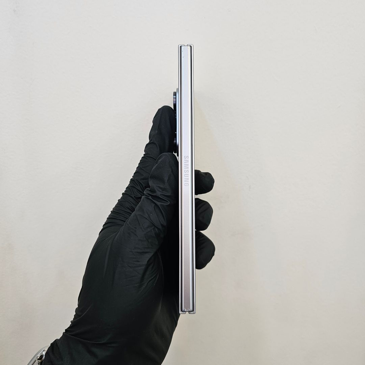 갤럭시Z폴드7 256기가 실버 (무잔상) / 0422 이미지