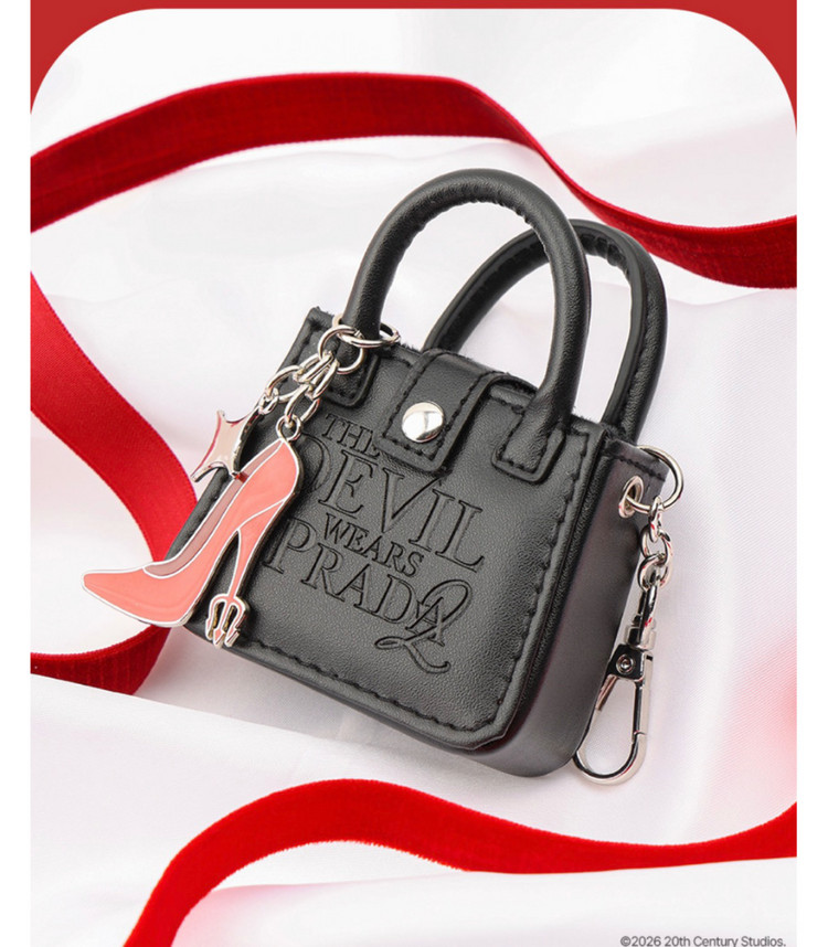 악마는 프라다를 입는다2 키링 미개봉 이미지