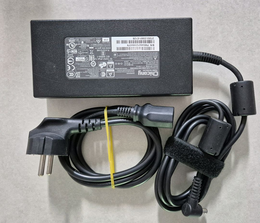 기가바이트 AERO 게이밍 노트북(i7 11800H / RTX 3070) !내용확인! 이미지