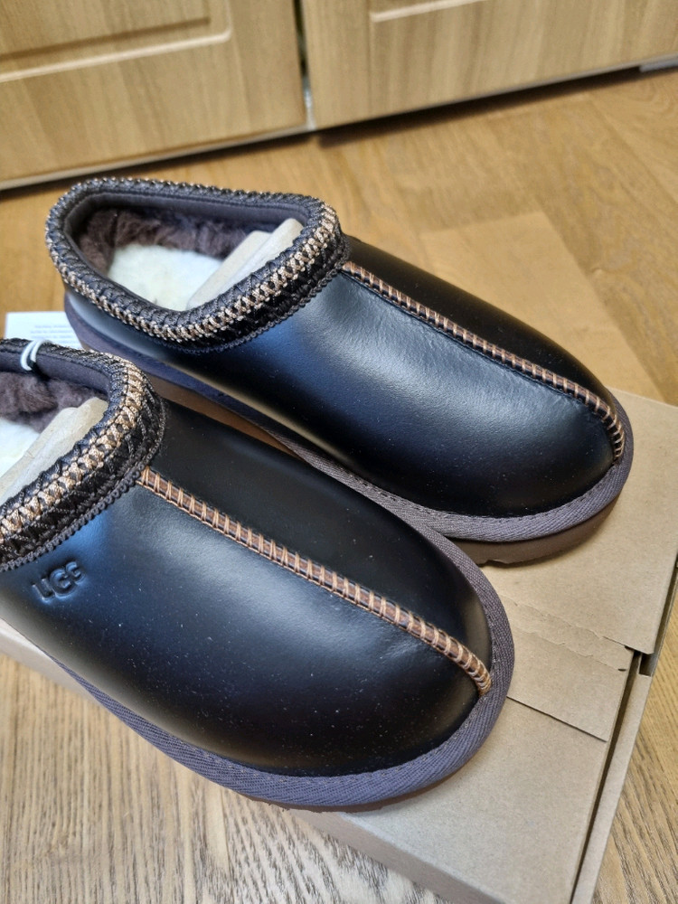 어그 UGG 레더 타스만 슬리퍼 7사이즈 240 이미지