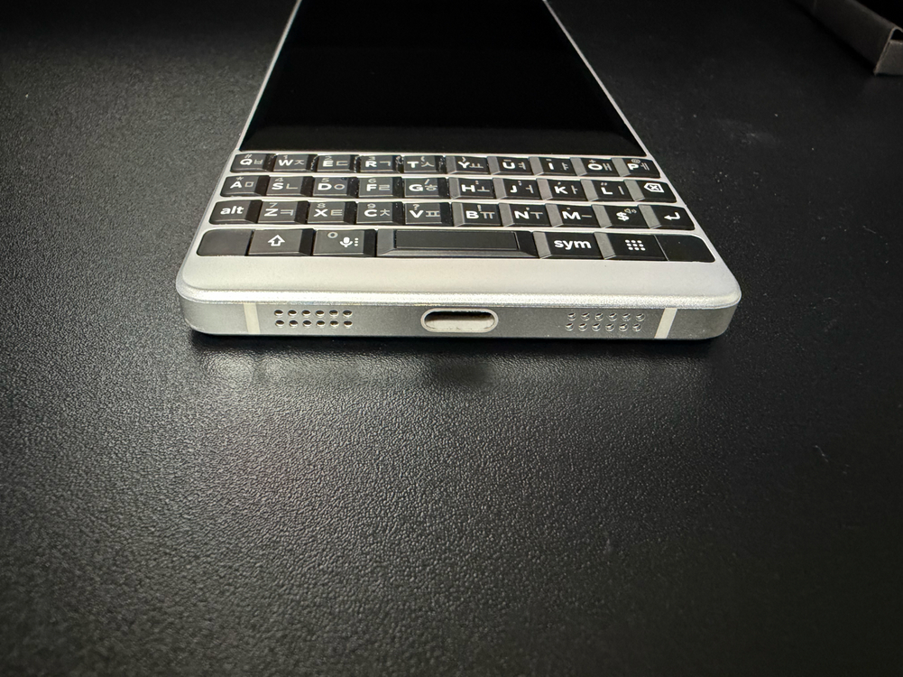 S급 풀박스 블랙베리 키투(실버, 64GB) 이미지