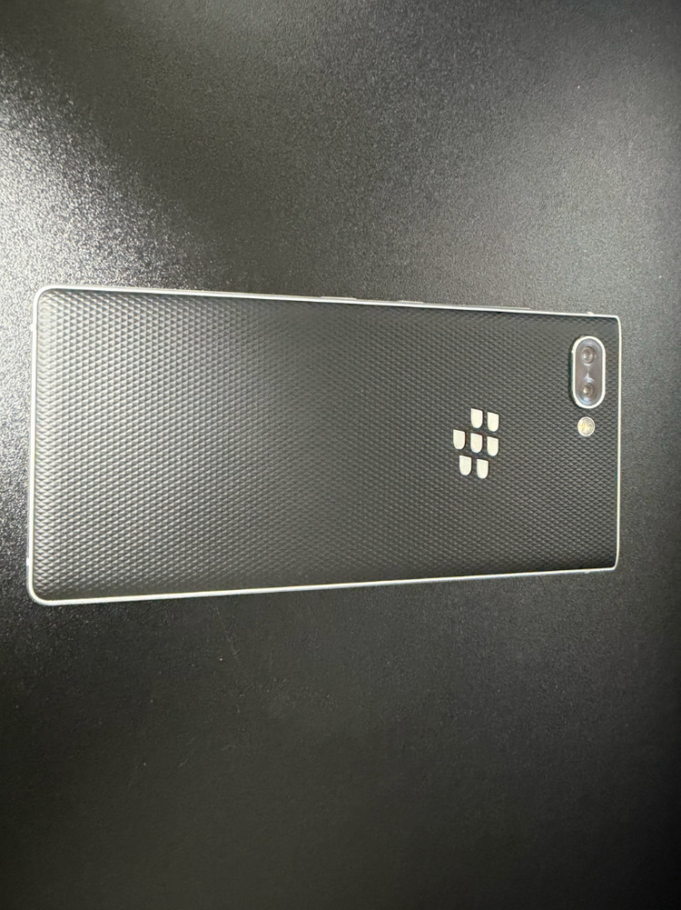 S급 풀박스 블랙베리 키투(실버, 64GB) 이미지