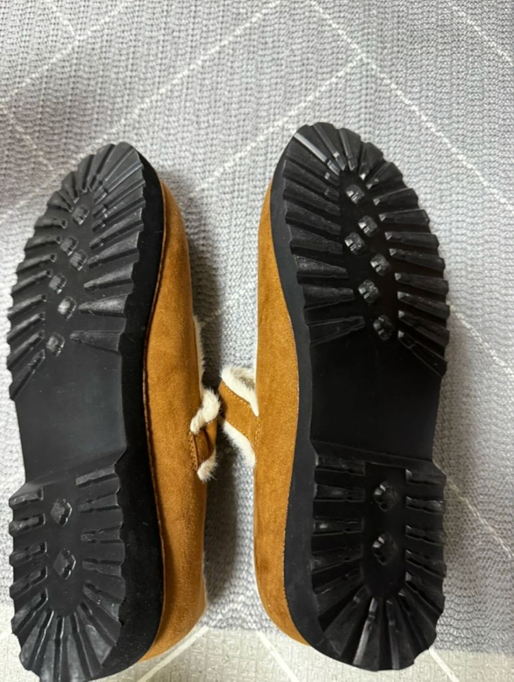 (옷장정리)누오보 퍼 메리제인 구두 미착용 택배 착불 이미지