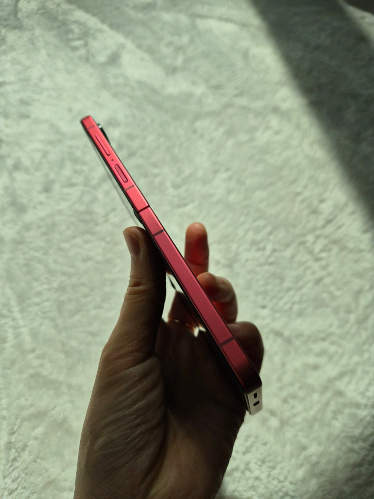 갤럭시 Z 플립7 코랄레드 512GB 이미지