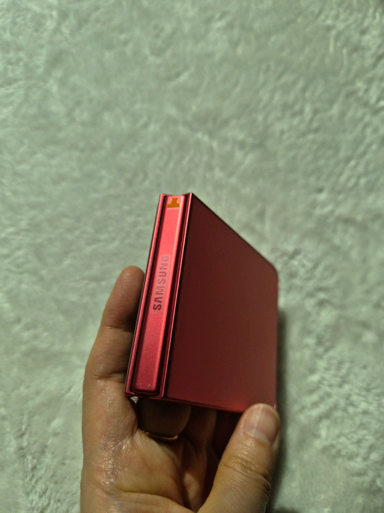 갤럭시 Z 플립7 코랄레드 512GB 이미지