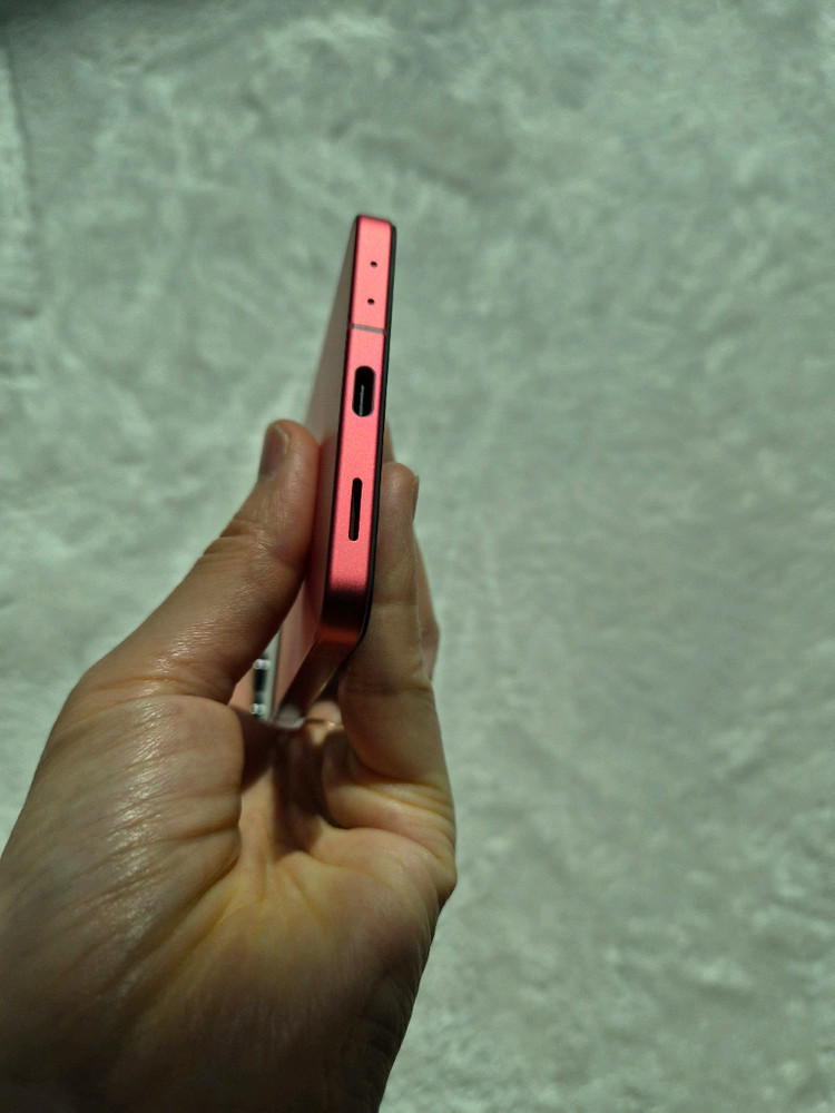 갤럭시 Z 플립7 코랄레드 512GB 이미지