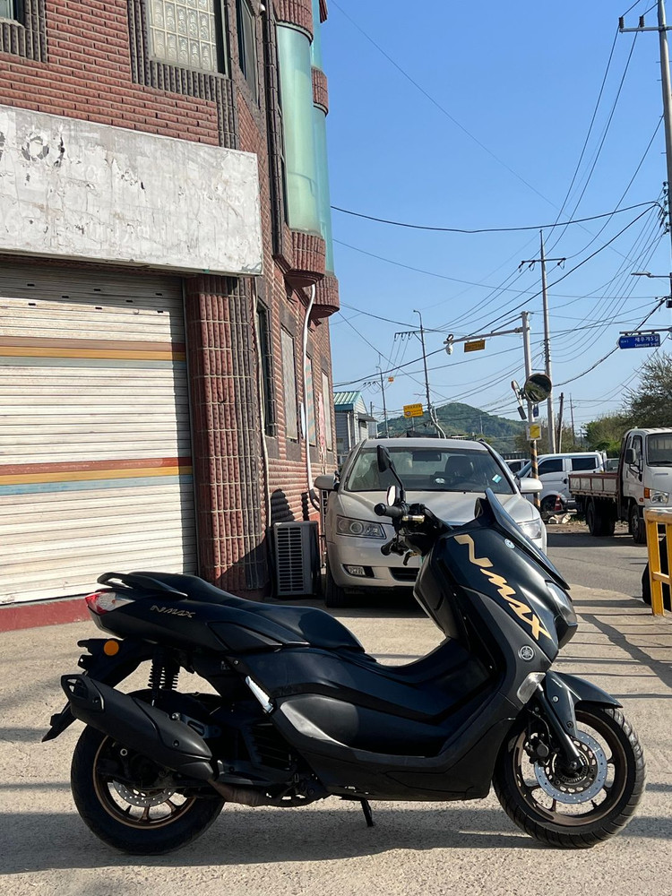 야마하 Nmax125 21년식 9만키로대 저렴한 가격에 판매합니다 이미지