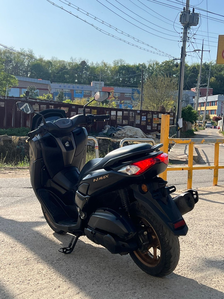 야마하 Nmax125 21년식 9만키로대 저렴한 가격에 판매합니다 이미지
