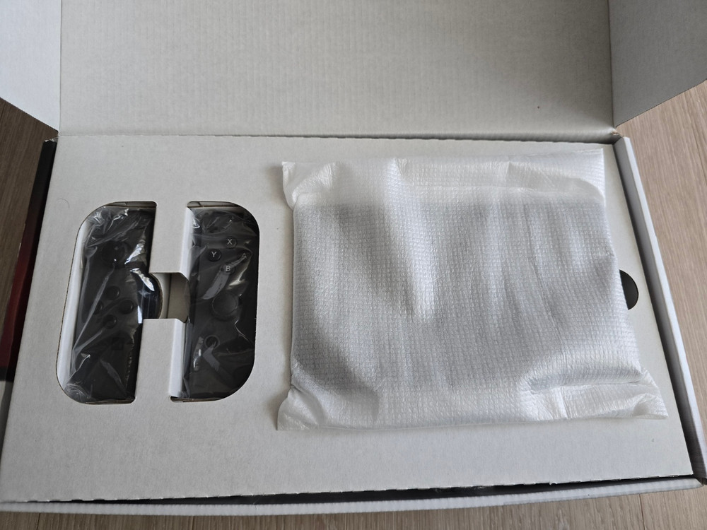 닌텐도 스위치1 본체 + 조이콘 세트, 구성품 풀박, 깨끗해요, 작동 이상 무 이미지