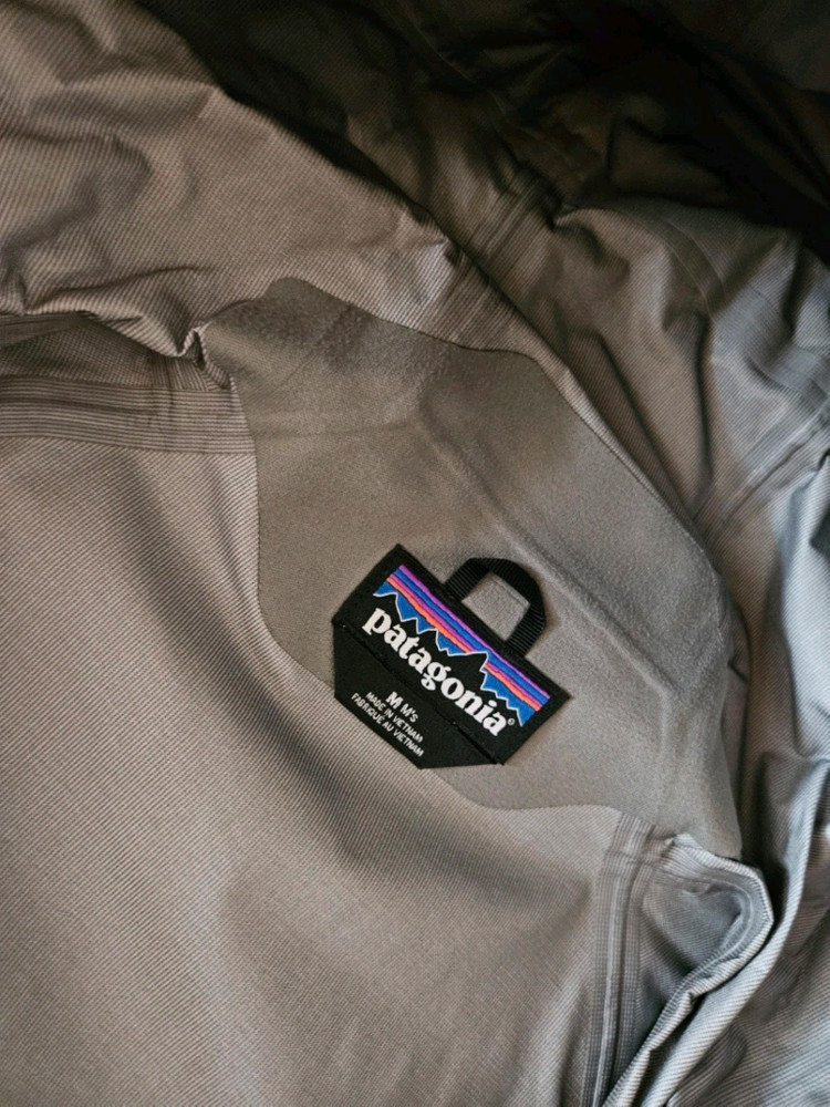 파타고니아 블랙 토렌쉘 m 민트급 컨디션 3l 바람막이 레인자켓 등산 ,고프코어 이미지