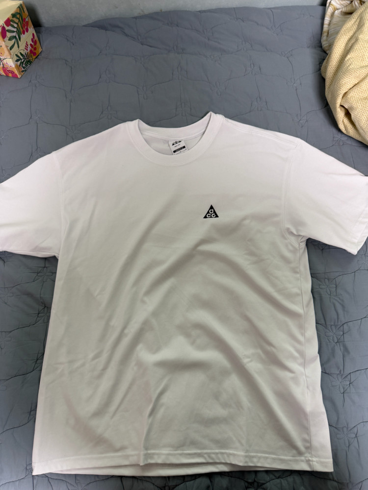 나이키 acg LBR 티셔츠 서밋 화이트 L사이즈 새상품 판매 이미지