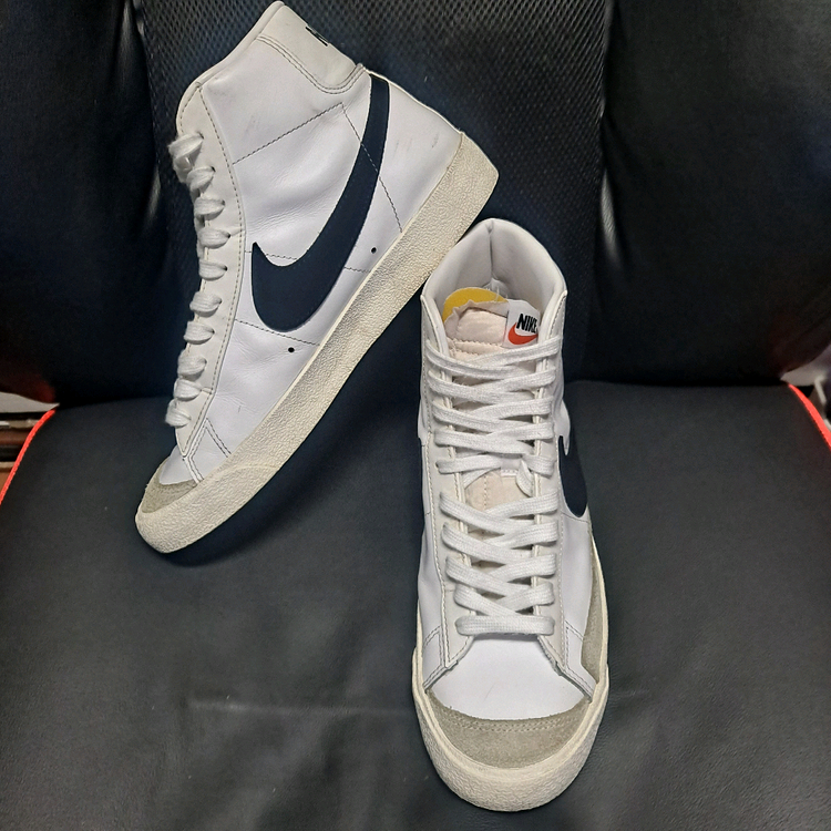 나이키 블레이져 미드 77 이미지