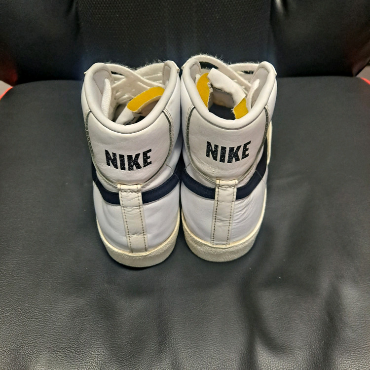 나이키 블레이져 미드 77 이미지