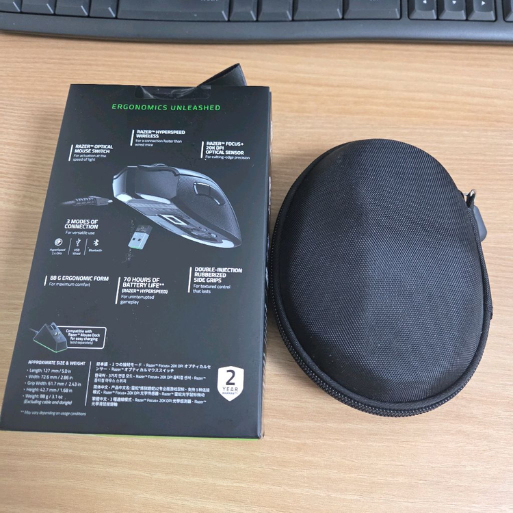 레이저 데스에더 V2 Pro 무선 게이밍 마우스 이미지