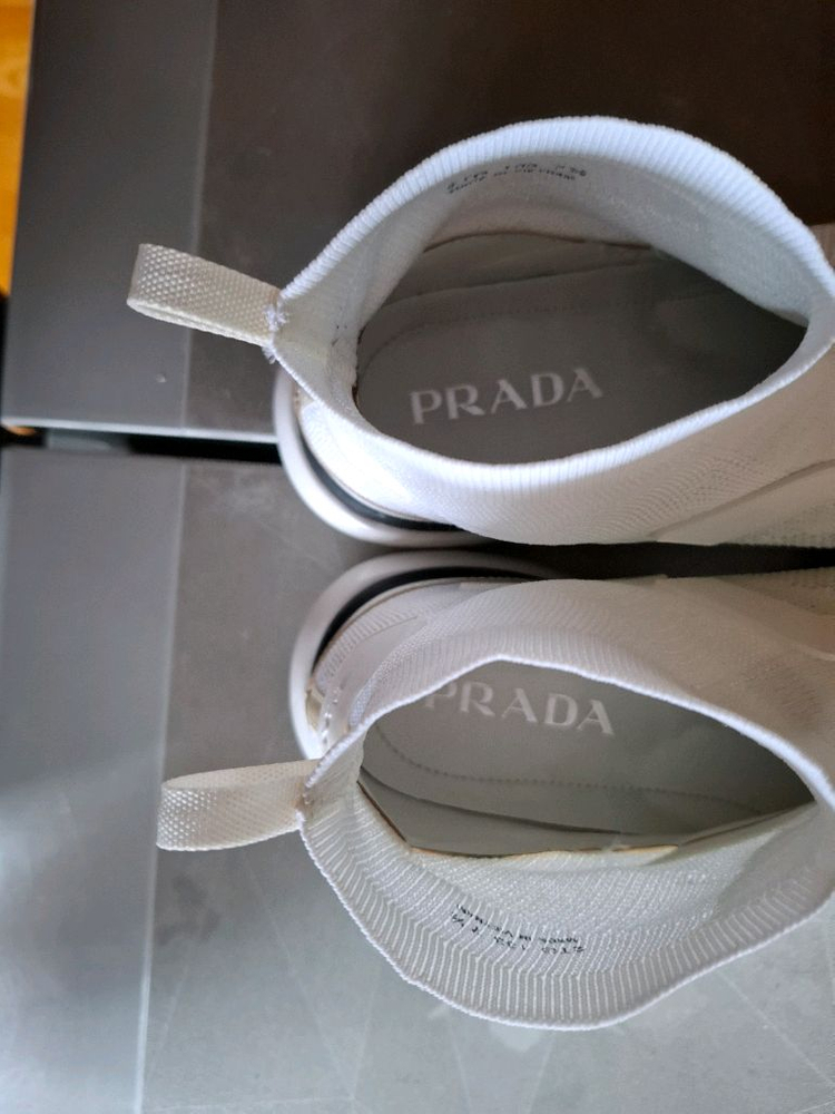 [정품] 프라다 삭스 스니커즈 265 이미지