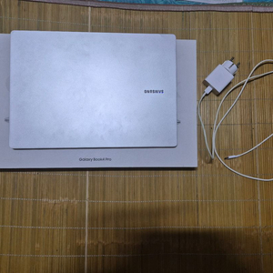 갤럭시북4pro 16인치 플래티넘 실버 Ultra5/ram 16GB/ssd 512GB/Free-DOS 이미지