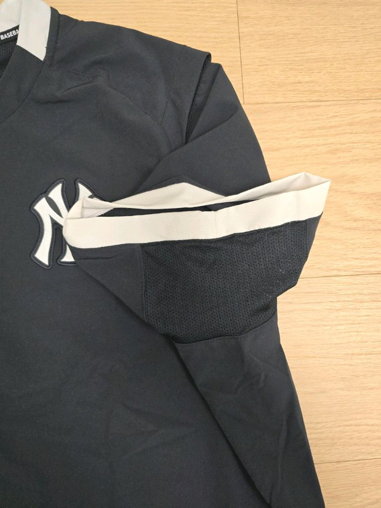 (야구.골프)나이키 어센틱 뉴욕 양키즈 반팔 바람막이 4XL(125~130 이미지