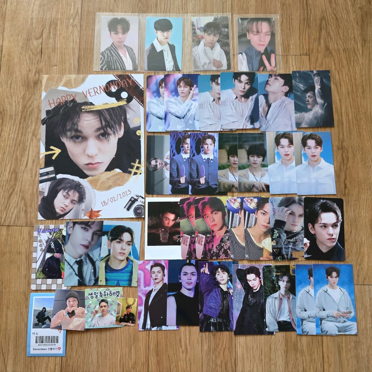 세븐틴 디에잇 도겸 버논 디노 굿즈판매 이미지