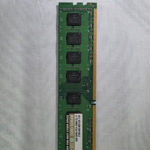 싸이넥스(CYNEX)의 DDR3 8GB 데스크탑용 RAM 이미지