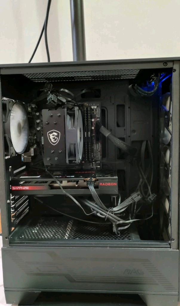 600g 32gb rx7600 1tb 게이밍PC 컴퓨터 데스크탑 본체 이미지