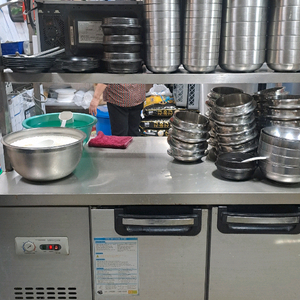 업소용 선반 냉장고 이미지